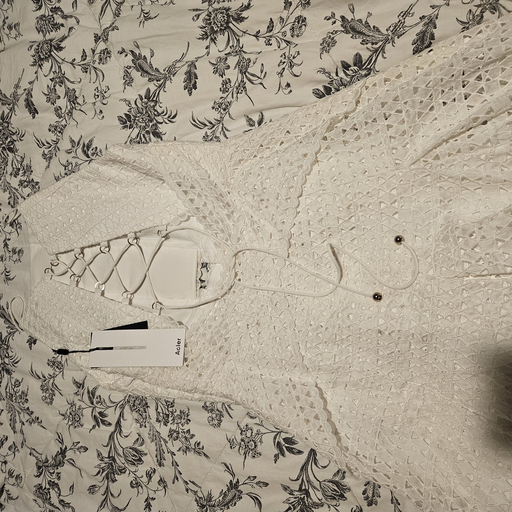 Acler Eden Eyelet Maxi Dress - Picture 5 of 6